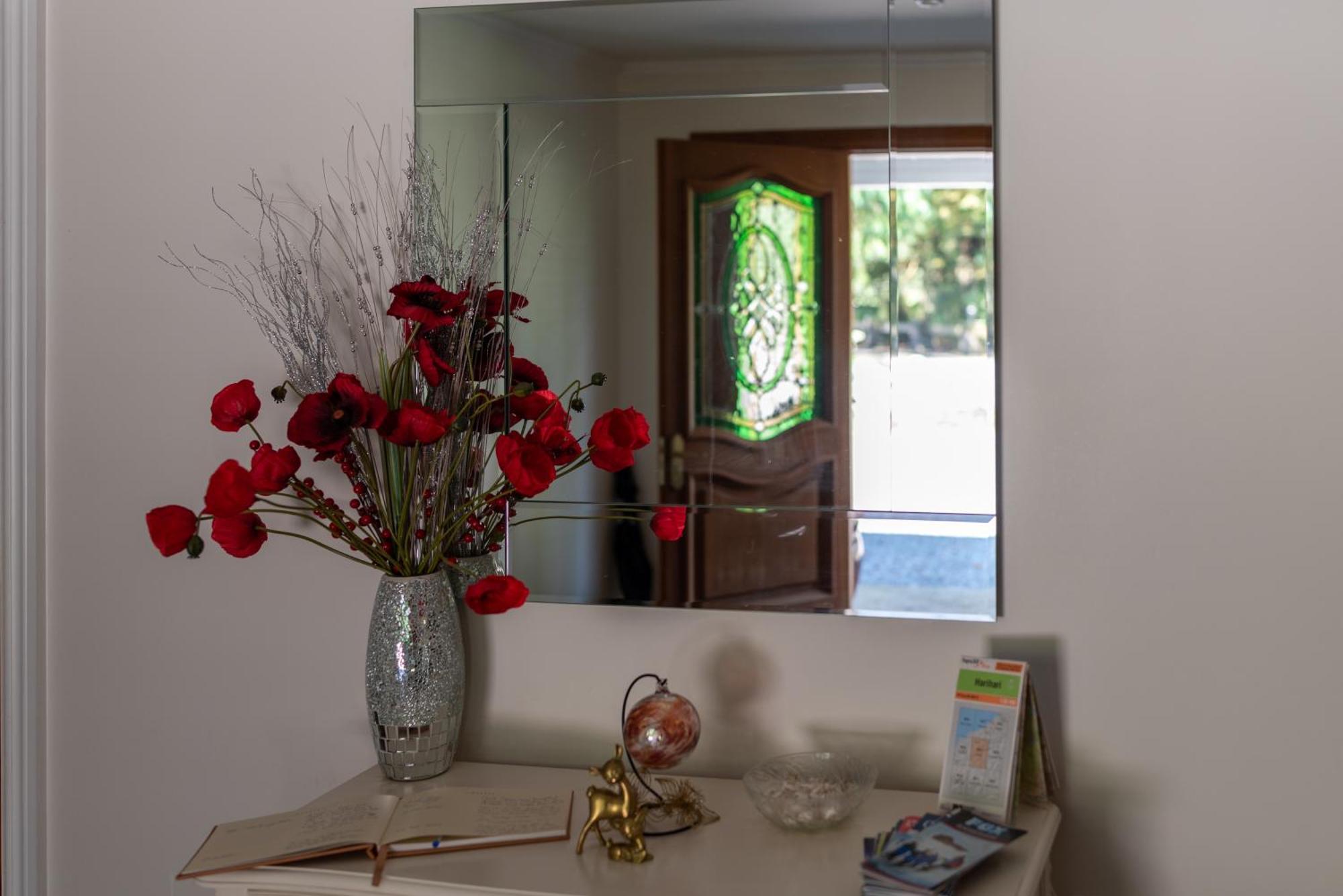 Westholm Lodge Harihari Екстериор снимка