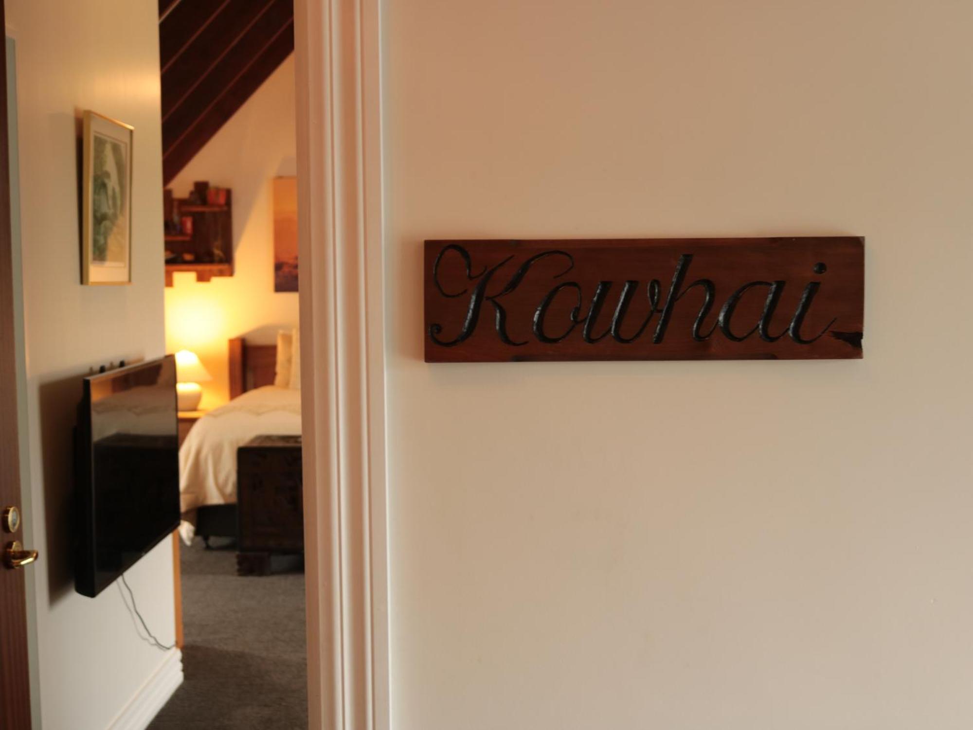 Westholm Lodge Harihari Екстериор снимка
