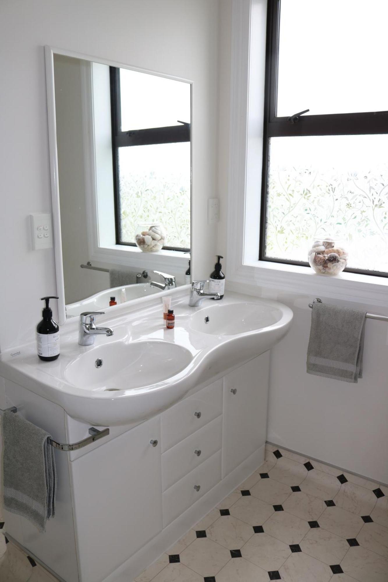 Westholm Lodge Harihari Екстериор снимка